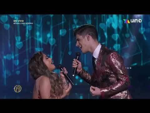 PAOLA Y NELSON  - ESTOY ENAMORADO (LA ACADEMIA 13)