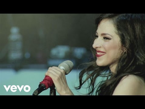 Video thumbnail for Dicen Por Ahí (En Vivo Desde Auditorio Nacional / 2013)