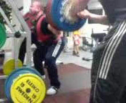 Squat with 270 kg