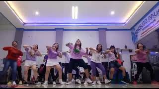 Download lagu ZAENAL KOPLO DANGDUT / Senam Kreasi / zumba fitness / choreo by Zin Irra Krisbiant mp3