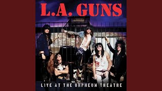 17 Crash (Live At The Orpheum Theatre, Boston, 1989)
