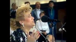 Bilge PAKALINLAR-Sonbahar Goncası Mı Göğsünün Üstündeki Gül (SÛZNÂK)R.G.