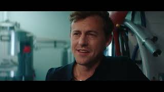 Trailer 1