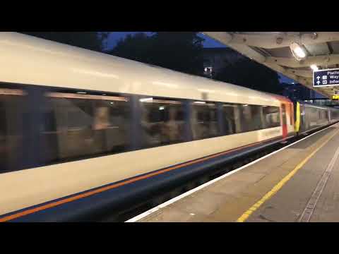 Class 444 Passes Feltham, Weymouth to London Waterloo