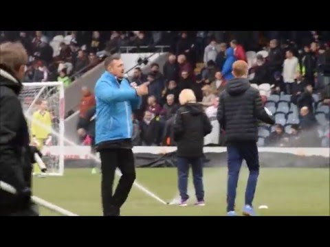 Spin And Win (dizzy penalty) Half Time Challenge v Sheffield United: Rochdale AFC - Season 2015-16