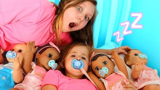 RubyhelpsBabies!KidsPretendPlaywithBabyDollsfeedingandmorningroutinevideo