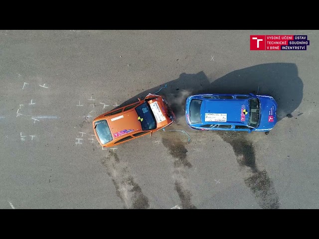 CrashDay 2017 Renault Megane x Škoda Superb