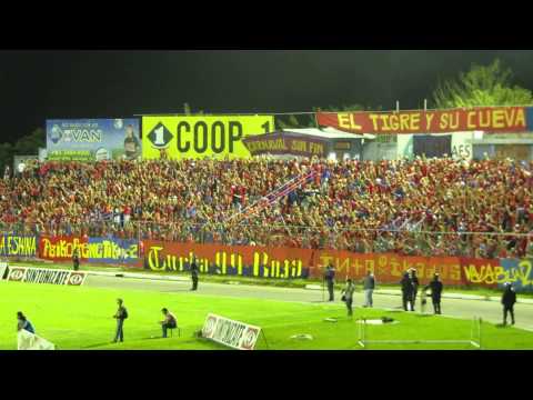 "Turba Roja - FAs vs Santa Tecla" Barra: Turba Roja &bull; Club: Deportivo FAS