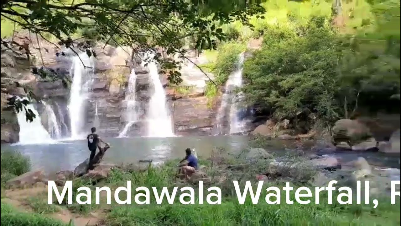 Mandawala Ella (Mandawala Waterfall) – Near Nuwara Eliya, Sri Lanka