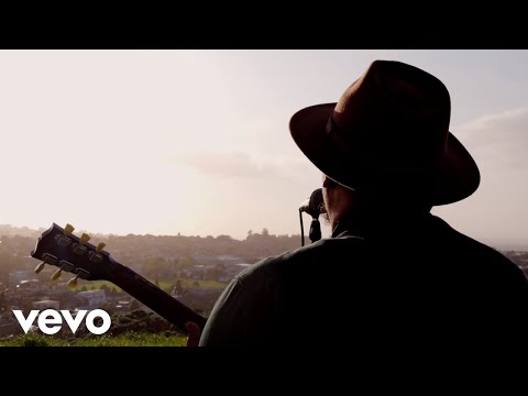 Lomez Brown - Cover Me (Official Music Video)