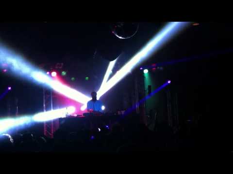 Mr. Oizo / Handbraekes "Callgurls" - HARD Leap Year 2.29.12