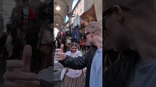 Watch out for these coin thieves in Florence! 🇮🇹