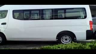 Impresionante Caminoneta NV350 URVAN color Blanco AUTO RAL