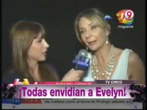 Bendita Tv 2013 Todas Envidian a Evelyn!!