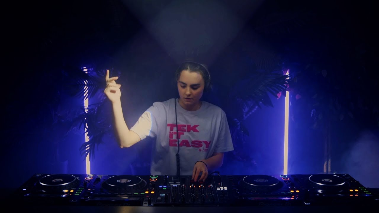 Anaïs - Ultrasounds Live Mix