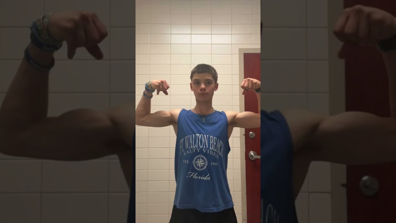 Day 0 vs day 25 of the bulk #bulk #fitness #gym #fitnessgym #workout #gymming #motivation