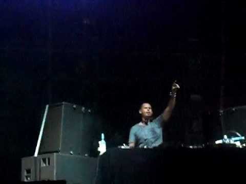 Afrojack & Shermanology @ Creamfields 2011