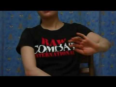 痴漢はダメ！やめろーよ！STOPPING MOLESTATION ON JAPANESE TRAINS