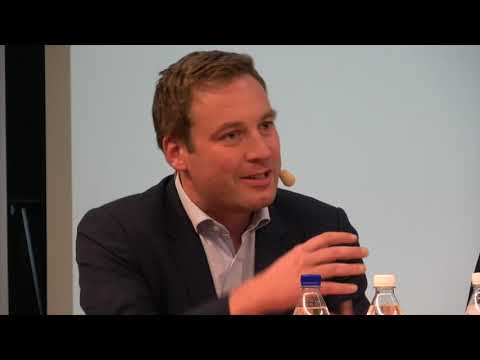 Selbstbestimmungsinitiative - Podium mit: C. Friedl, L. Reimann, Prof. A. Glaser, G. Gracia