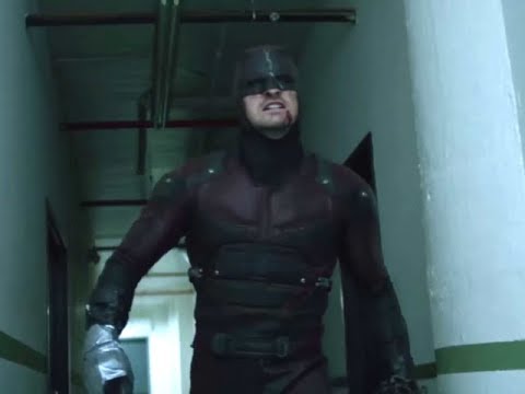 Pelea en las escaleras | Daredevil vs Los Perros del Infierno - DAREDEVIL 2X03