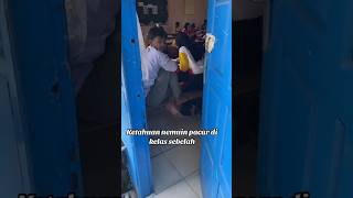 Download lagu Siswa ini mau kabur'pas ketahuan sama guru mp3 Download lagu Siswa ini mau kabur'pas ketahuan sama guru mp3