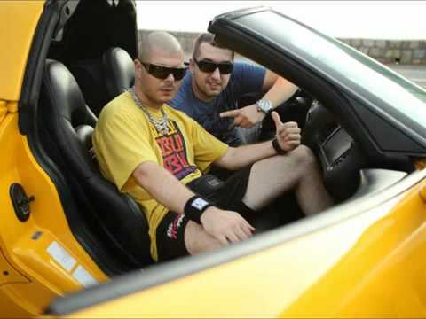 DJ SHONE FEAT. JUICE - BAMBOLA 2011_(360p).flv