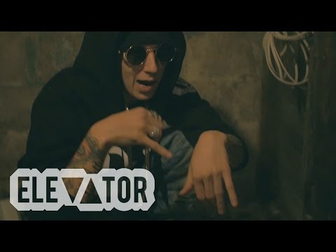 Lil Johnnie - Tip Toein' (Official Music Video)