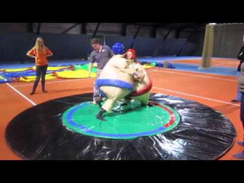 Team uitje DOS D1, Sumo worstellen