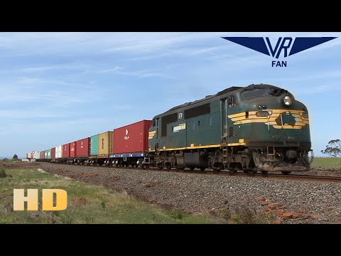 Turbocharged Streamliners Downunder - A class diesels: Australian Trains