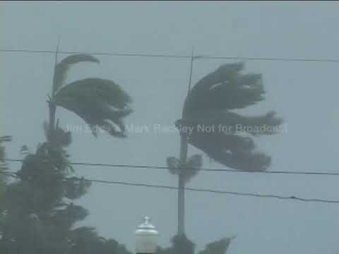 Hurricane Charley Punta Gorda Florida raw footage by Jim Edds