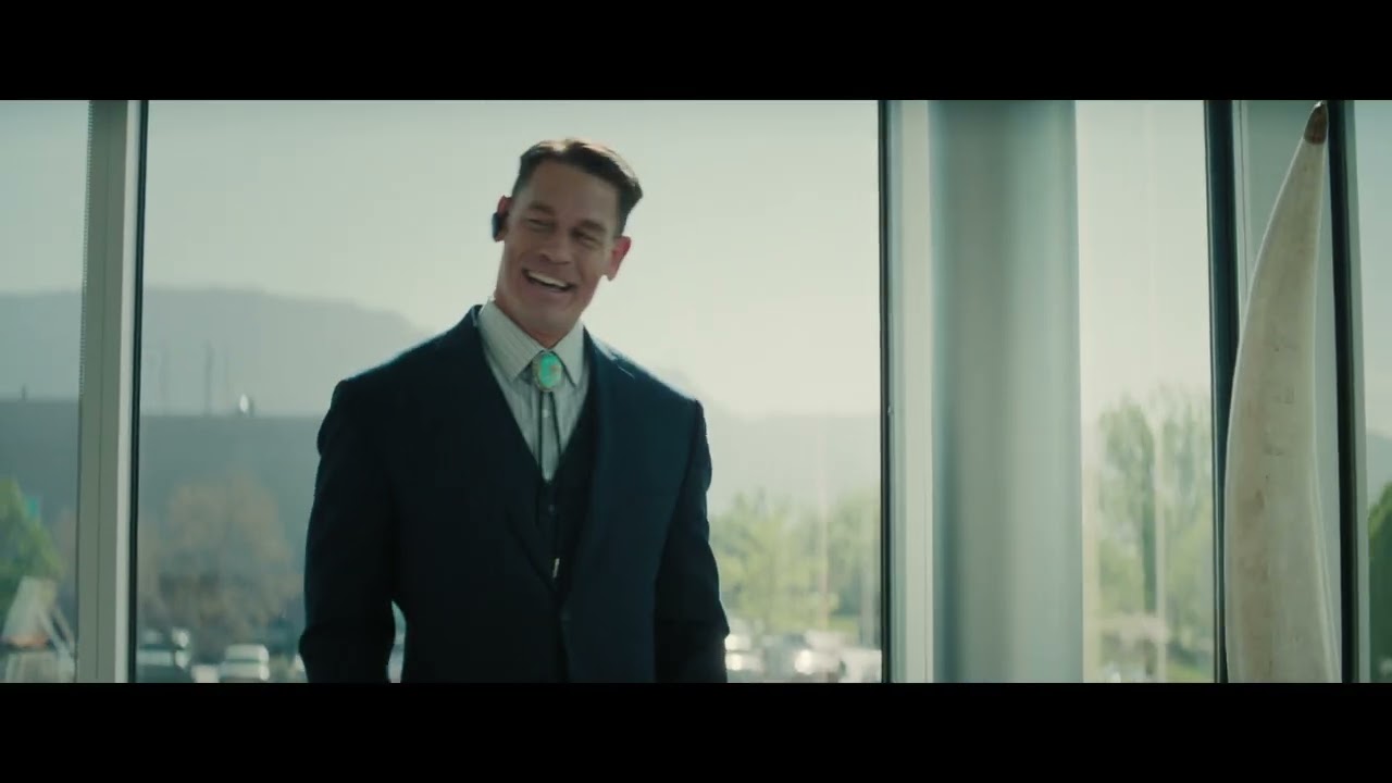Coyote Acme'ye Karşı fragmanı izle