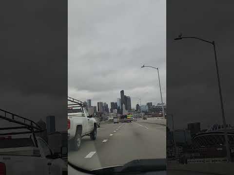 DAVINA MICHELLE-HOLD ON