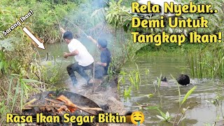 Download lagu PERTAMA KALI! MANCING & BAKAR IKAN LANGSUNG DI RAWA DEKAT SUNGAI mp3