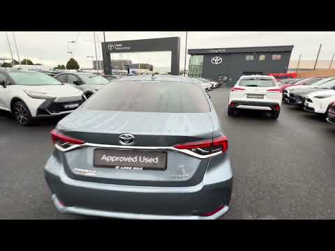Video of Toyota Corolla 1.8 Hybrid Luna Sport 4dr *Not To B