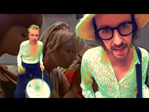 Ciao Lucifer - Lonely Boy (official video)