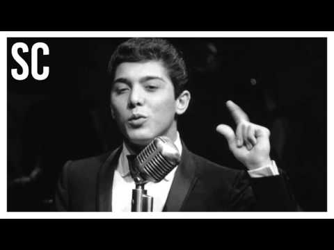 Paul Anka and Odia Coates - (You're) Having My Baby