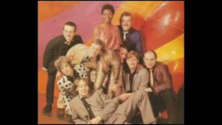 Darts - The Boy From New York City