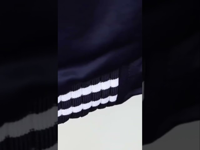 Vídeo relacionado con Generisch Chaqueta de invierno para hombre, chaqueta casual para primavera, chaqueta juvenil, a prueba de viento, capa fina de béisbol a cuadros, gris, XL
