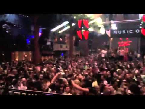 MARCO CAROLA PLAYS COLLECTIVE MACHINE  FIXED VINCENZO D'AMICO RMX  AMNESIA IBIZA 2015