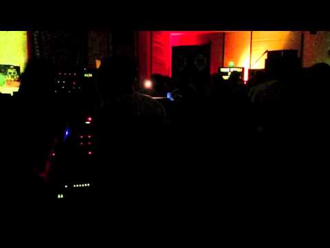 Young Veteran Hifi playing: Watch dem - Moa Anbessa prod.