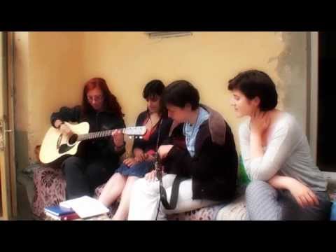 Cati, Ana si prietenii - 12 Coti