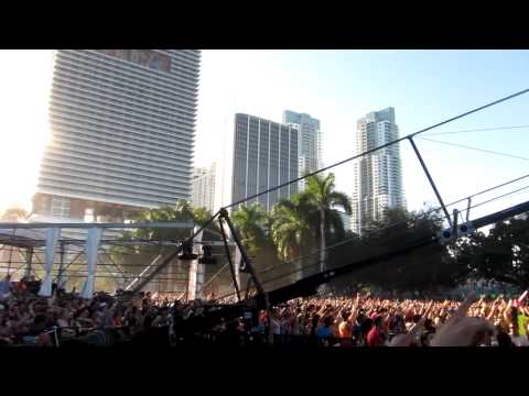 Laidback Luke Live @ Ultra Music Festival 2012 Miami, Florida