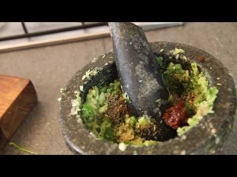 How To Make Authentic Thai Green Curry Paste