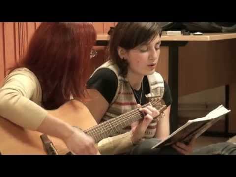 Cati si Ana - Te salut, generaţie-n blugi (Adrian Paunescu)