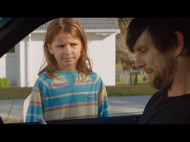 Madam Black | Darkly comic award-winning short film SDDEFAULT Thumbnail