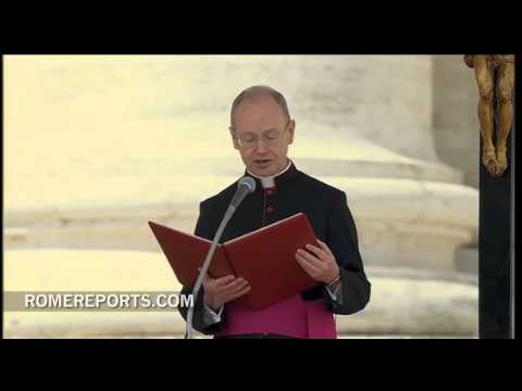 Click to Watch the Step Outside of Yourselves: Full Text of the First General Audience of Pope Francis video