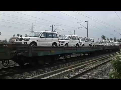 mahindra scorpio car delivery by indian railway🛤️ #scorpio #newscorpio2022