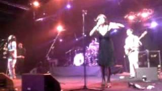 Nouvelle Vague - Sweet Dreams (Live in Moscow 19.02.11)
