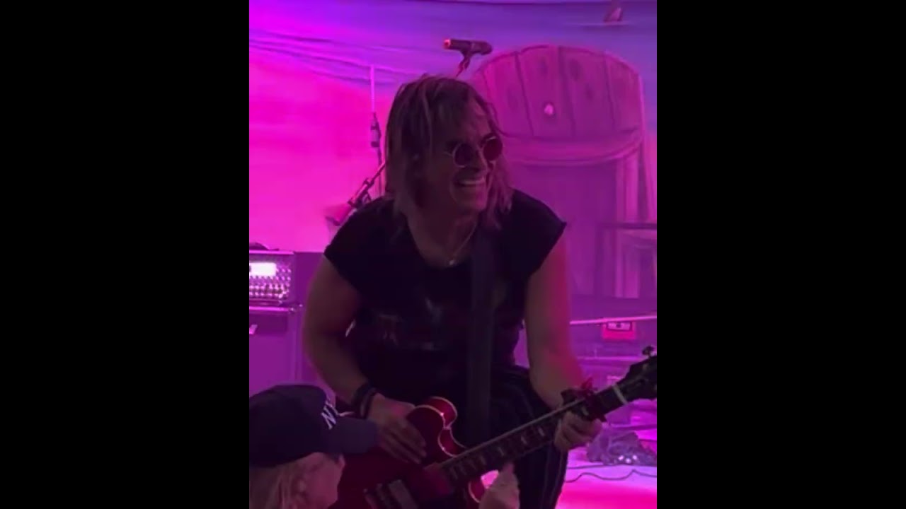 Promotional video thumbnail 1 for Germán / Singing Guitarist, and Soul Travelers Rock & Party Cover Band