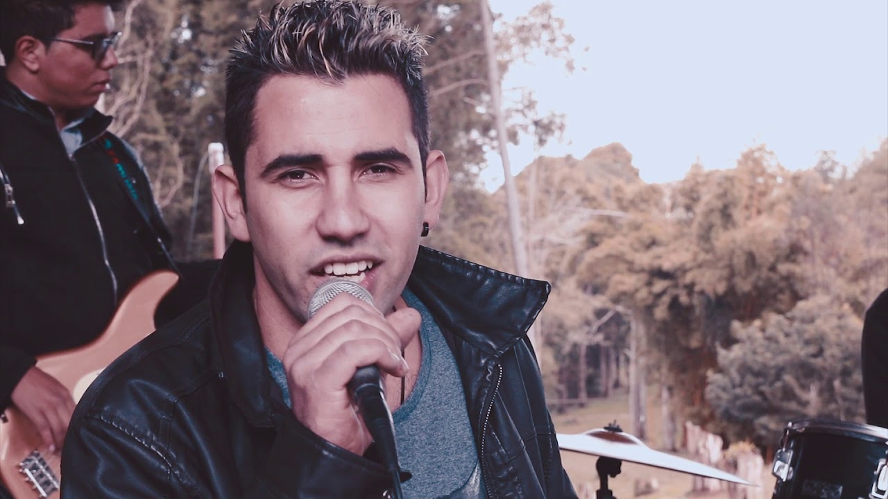 Roxton - Um Sonho (Clipe Oficial)